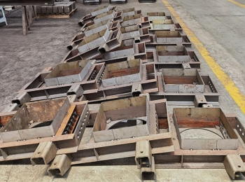 振动机械设备钢结构部件